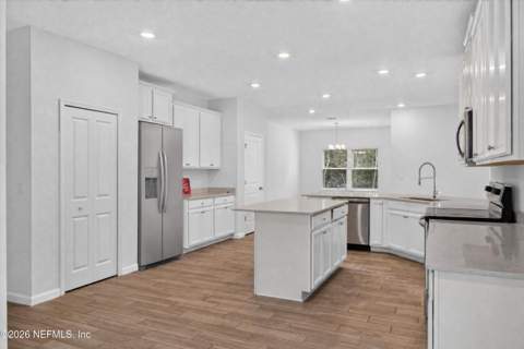 9905 Ansley Lake Drive, Jacksonville FL - photo 11 of 51