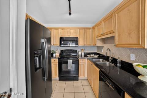 400 E Bay Street #101, Jacksonville FL - photo 13 of 41
