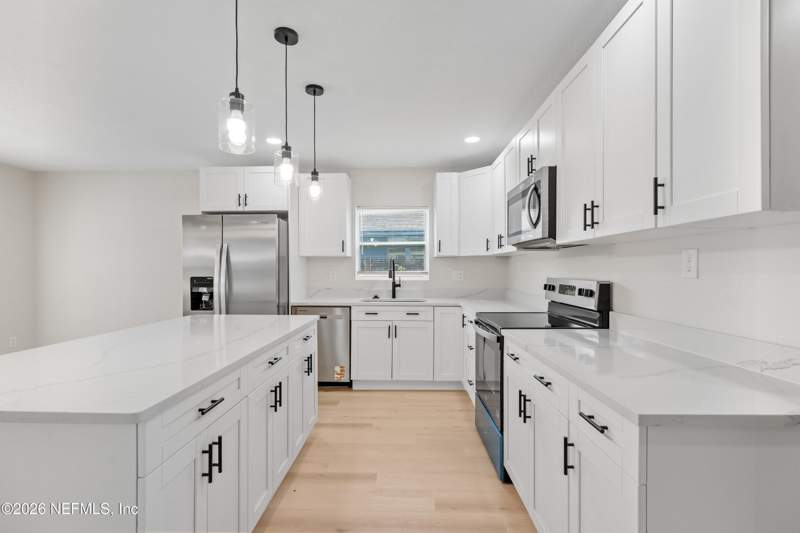 4 bedroom Single Family Residence at 1046 Line Street, Grand Addn To Jax, Jacksonville — photo 4