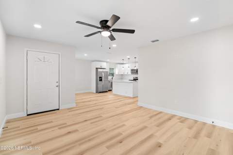 1046 Line Street, Jacksonville FL - photo 8 of 37