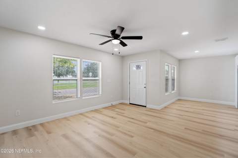 1046 Line Street, Jacksonville FL - photo 10 of 37