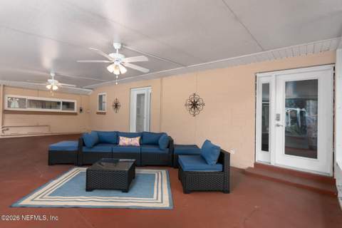 1202 Kirby Street, Palatka FL - photo 12 of 37