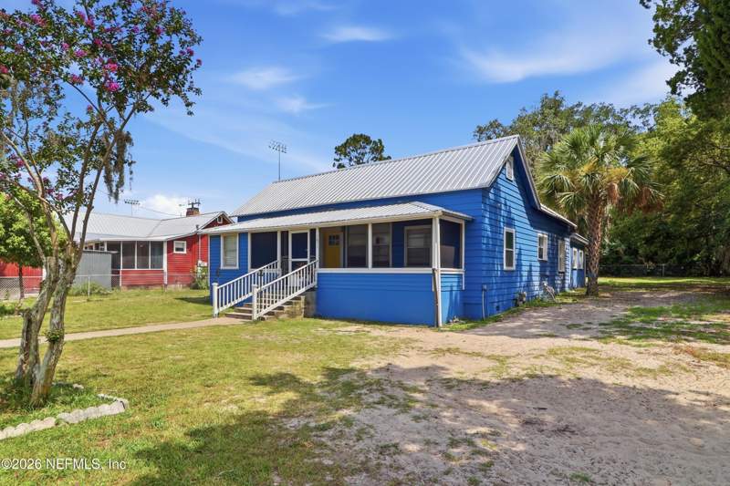 3 bedroom Single Family Residence at 1811 Kate Street, Burts, Palatka — photo 4
