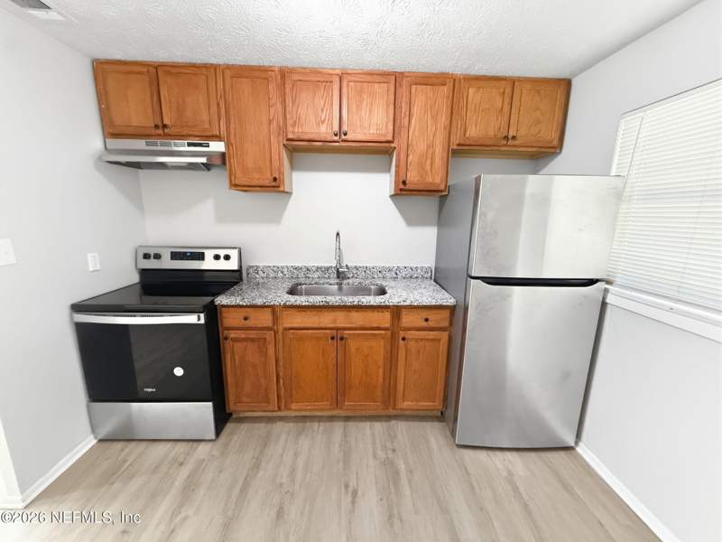 2 bedroom Single Family Residence at 4448 Melvin Circle, North Oak Hill, Jacksonville — photo 4