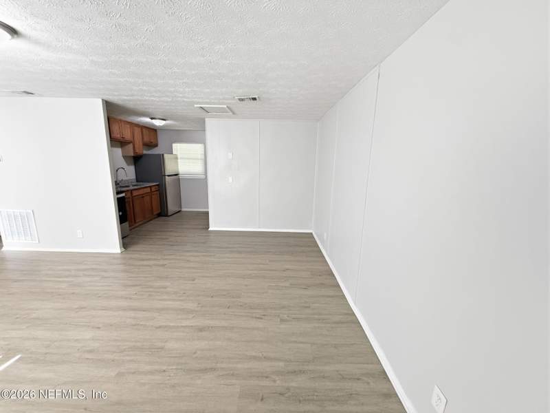 2 bedroom Single Family Residence at 4448 Melvin Circle, North Oak Hill, Jacksonville — photo 5