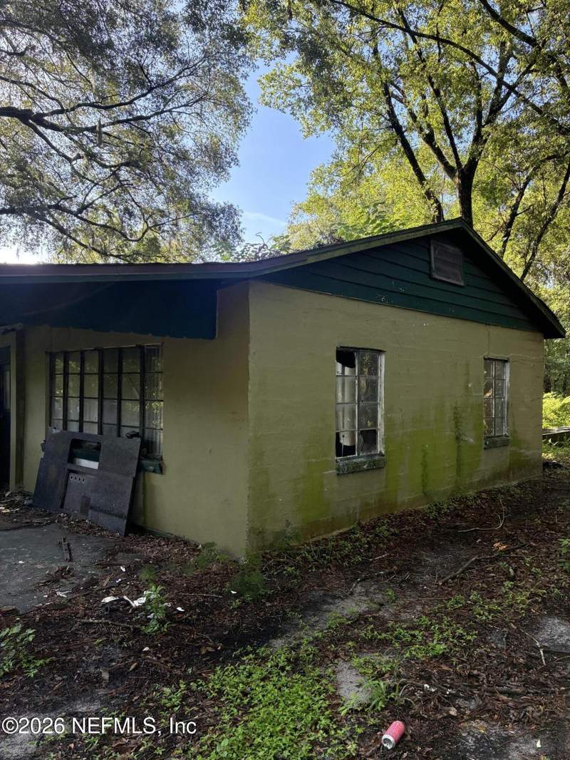 1 bedroom Single Family Residence at 2358 Hilly Road, Riverhills Park, Jacksonville — photo 2