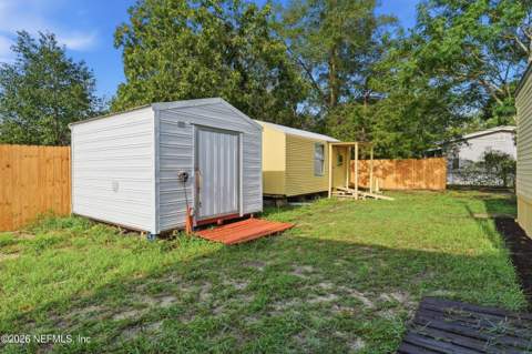 6241 Dennison Avenue, Keystone Heights FL - photo 24 of 28