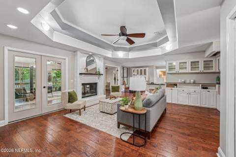 12231 Dividing Oaks Trail, Jacksonville FL - photo 9 of 73