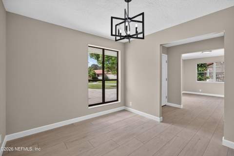 4117 Wilcrest Court, Jacksonville FL - photo 13 of 36