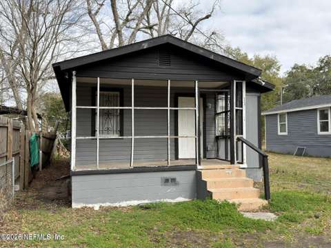 1711 W 30Th Street, home for sale on W 30Th Street