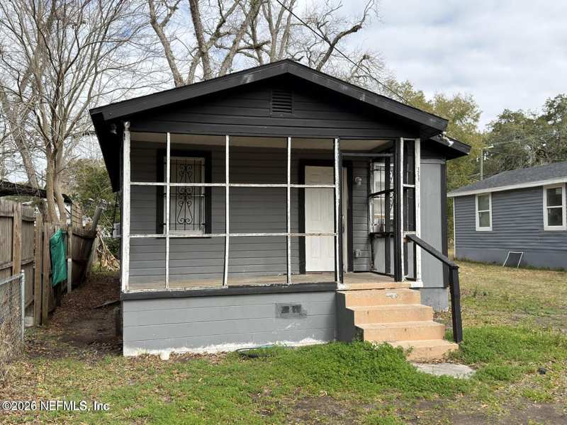 3 bedroom Single Family Residence at 1711 W 30th Street, Royal Terrace, Jacksonville — photo 1