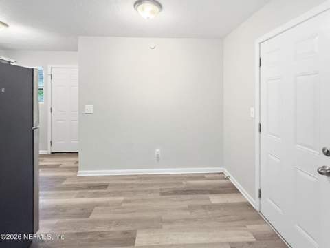 4823 Donnybrook Avenue, Jacksonville FL - photo 10 of 44