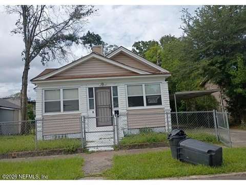 1478 W 15Th Street, home for sale on W 15Th Street