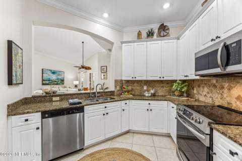 95141 Amalfi Drive #2C, Fernandina Beach FL - photo 18 of 60