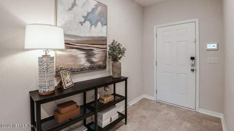 8472 Lilias Circle, Jacksonville FL - photo 6 of 31