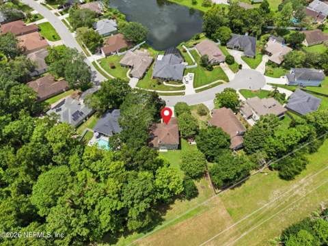 13824 Danforth Drive, Jacksonville FL - photo 8 of 49