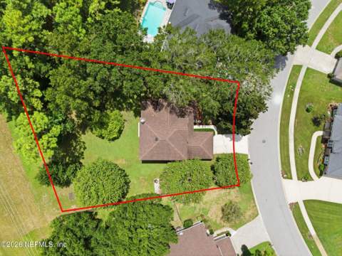 13824 Danforth Drive, Jacksonville FL - photo 7 of 49