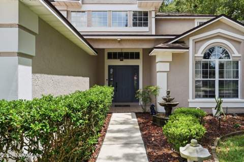 13824 Danforth Drive, Jacksonville FL - photo 11 of 49