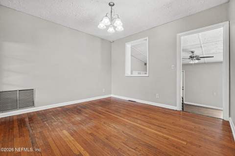 3923 Cobalt Avenue, Jacksonville FL - photo 8 of 21