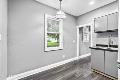 2121 Flesher Avenue, Jacksonville FL - photo 20 of 47