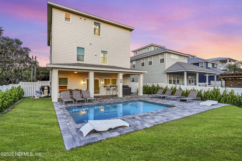 4 bedroom Single Family Residence at 6435 Broward Street, Ocean Grove, St. Augustine — photo 2