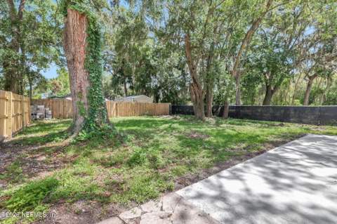 1209 Spruce Street, Green Cove Springs FL - photo 24 of 38