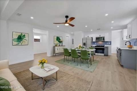 1209 Spruce Street, Green Cove Springs FL - photo 14 of 38