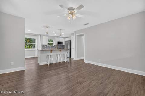 7220 Hielo Drive, Jacksonville FL - photo 12 of 47