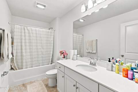 5012 Big Pine Drive, Jacksonville FL - photo 10 of 31