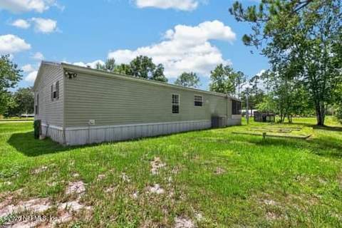 4460 Regina Street, Hastings FL - photo 13 of 47