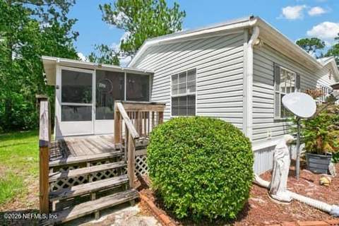 4460 Regina Street, Hastings FL - photo 6 of 47