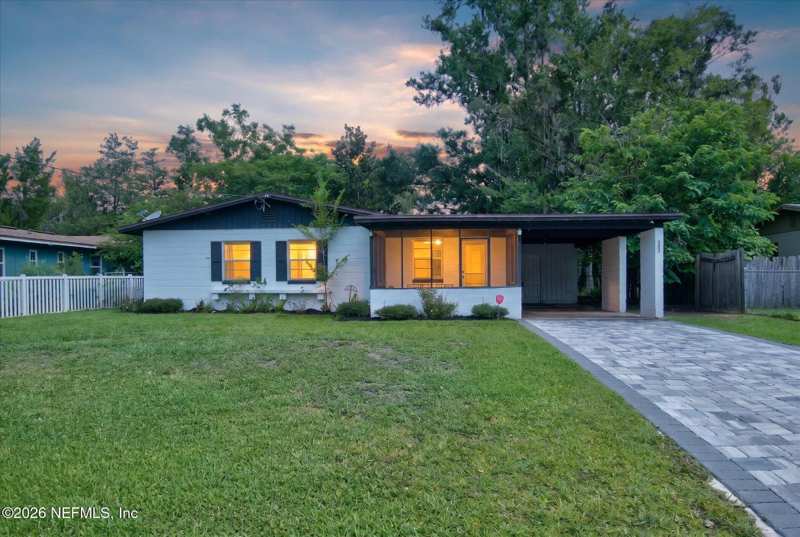 3 bedroom Single Family Residence at 5257 Woodcrest Road, Hillcrest, Jacksonville — photo 1