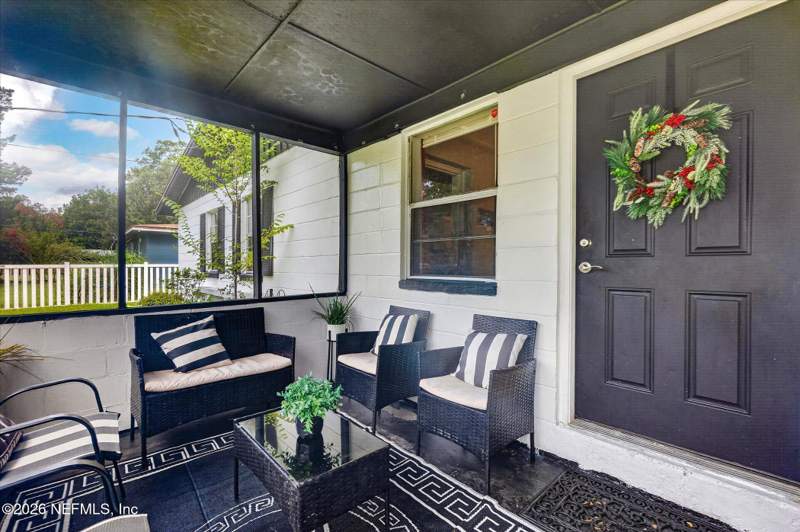 3 bedroom Single Family Residence at 5257 Woodcrest Road, Hillcrest, Jacksonville — photo 2