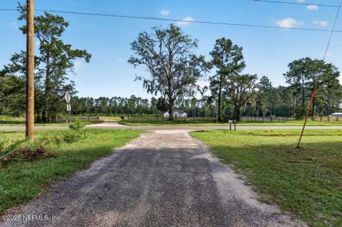 15561 County Road 108, Hilliard FL - photo 14 of 90