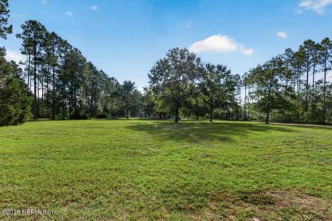 15561 County Road 108, Hilliard FL - photo 17 of 90
