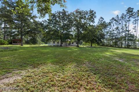 15561 County Road 108, Hilliard FL - photo 20 of 90