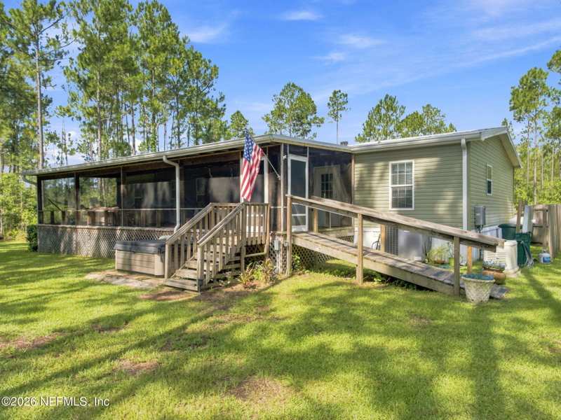 3 bedroom Manufactured Home at 5835 Lisa Lynn Lane, Plantation Farms So, Keystone Heights — photo 1