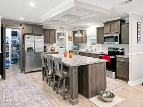 5835 Lisa Lynn Lane, Keystone Heights FL - photo 10 of 46