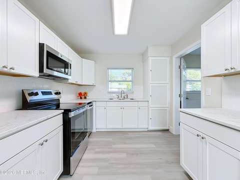 401 Husson Avenue, starter home for sale in Palatka