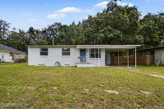 4819 HOMECREST Circle