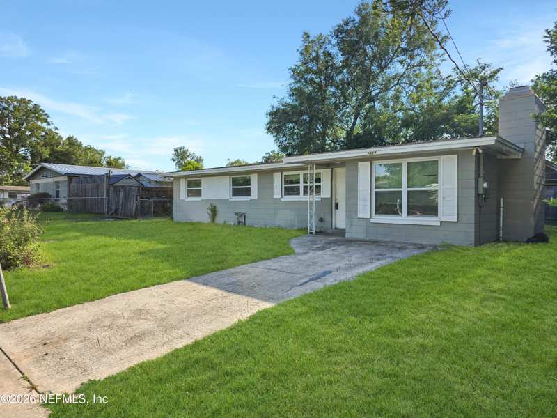 3 bedroom Single Family Residence at 5638 Corvair Avenue, Oak Hill, Jacksonville — photo 1