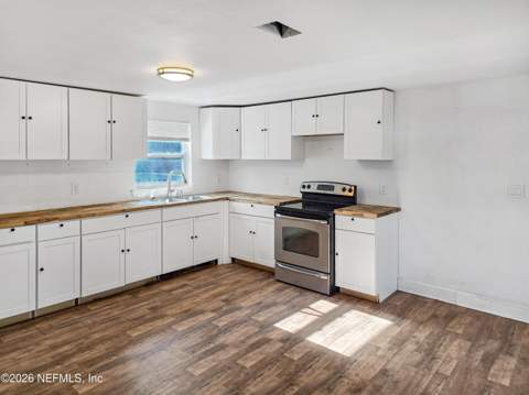 5638 Corvair Avenue, Jacksonville FL - photo 9 of 24