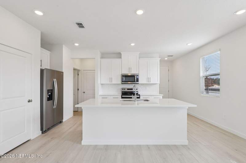 3 bedroom Townhouse at 3746 Cairo Way, District at Oakleaf Village, Middleburg — photo 3