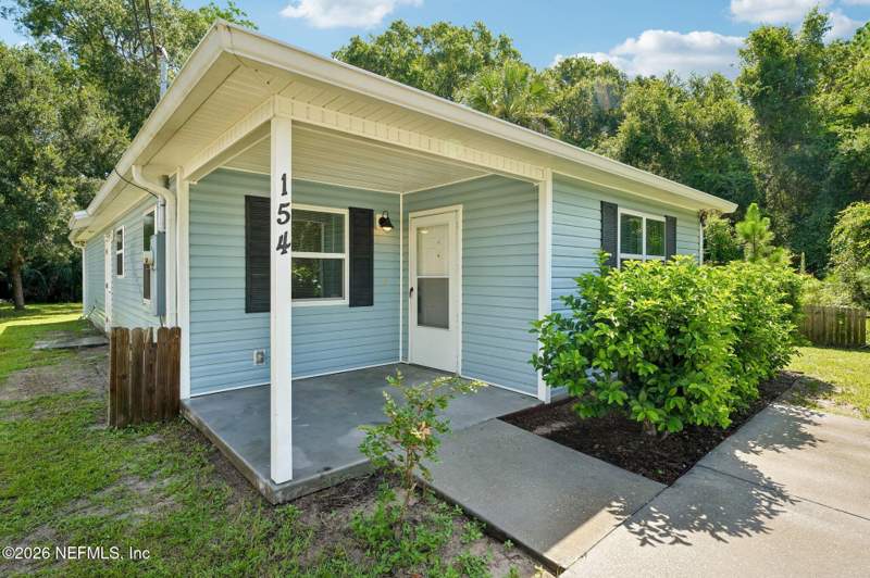 3 bedroom Single Family Residence at 154 Hurst Street, College Park, St. Augustine — photo 2