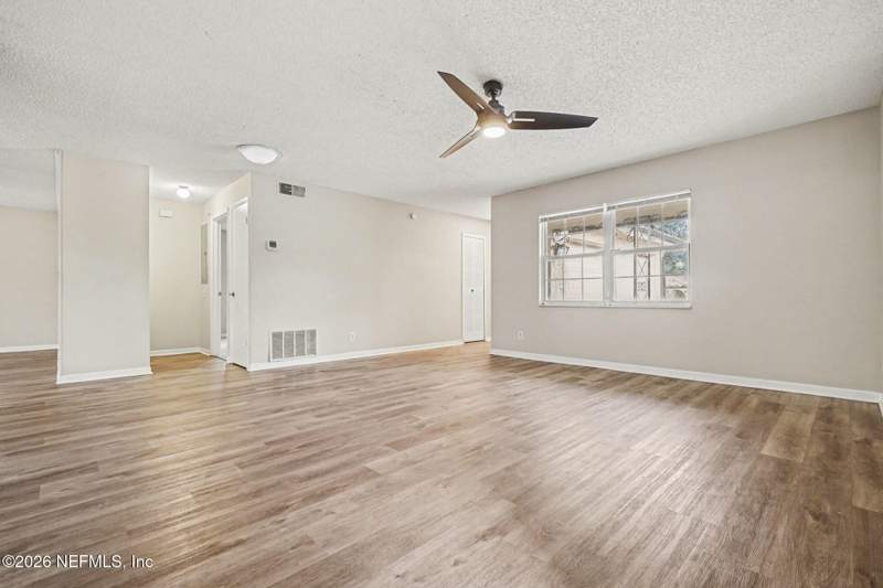3 bedroom Single Family Residence at 8374 Chessman Court, English Estates, Jacksonville — photo 5