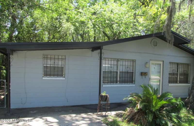 3 bedroom Single Family Residence at 2870 Lenox Avenue, Lackawanna, Jacksonville — photo 1