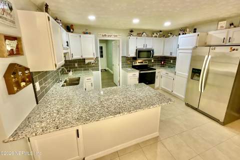 468 SE 28th Way, Melrose FL - photo 11 of 36