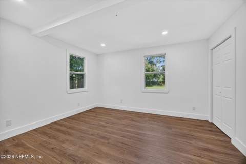 4468 Englewood Ave Avenue, Jacksonville FL - photo 12 of 33