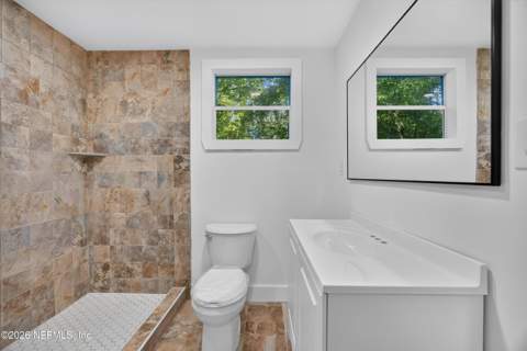 4468 Englewood Ave Avenue, Jacksonville FL - photo 15 of 33