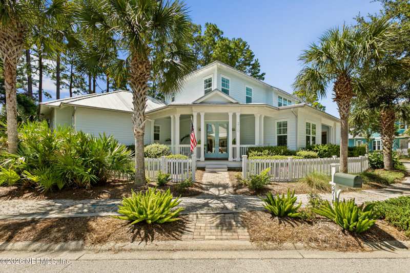 5 bedroom Single Family Residence at 3710 Royal Palm Key, Paradise Key, Jacksonville Beach — photo 1